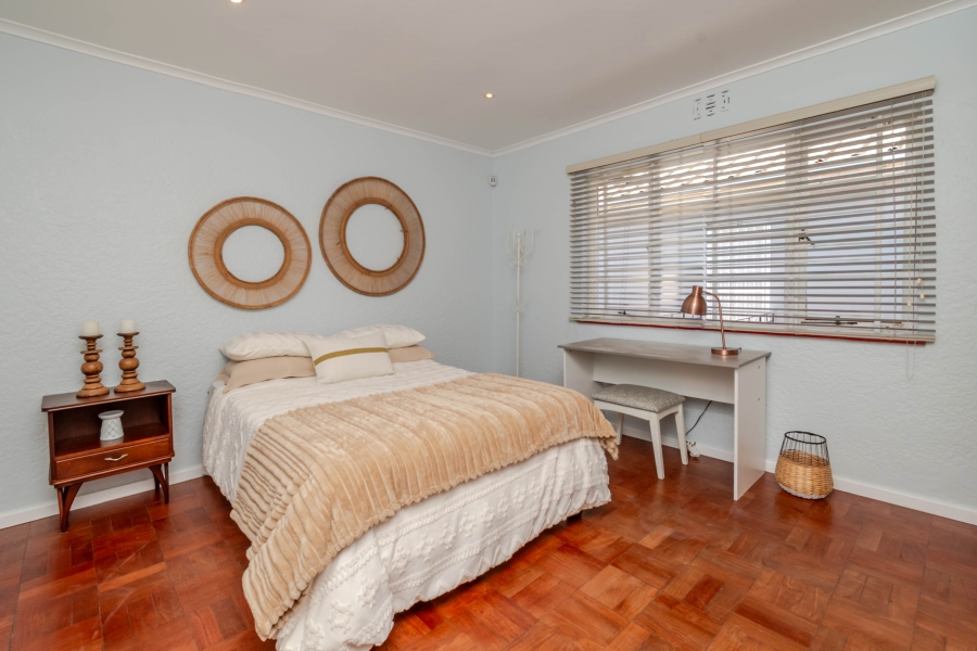 To Let 2 Bedroom Property for Rent in Oranjezicht Western Cape